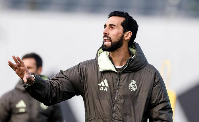 换帅在即！皇马出局后迅速行动，波切蒂诺成为首选